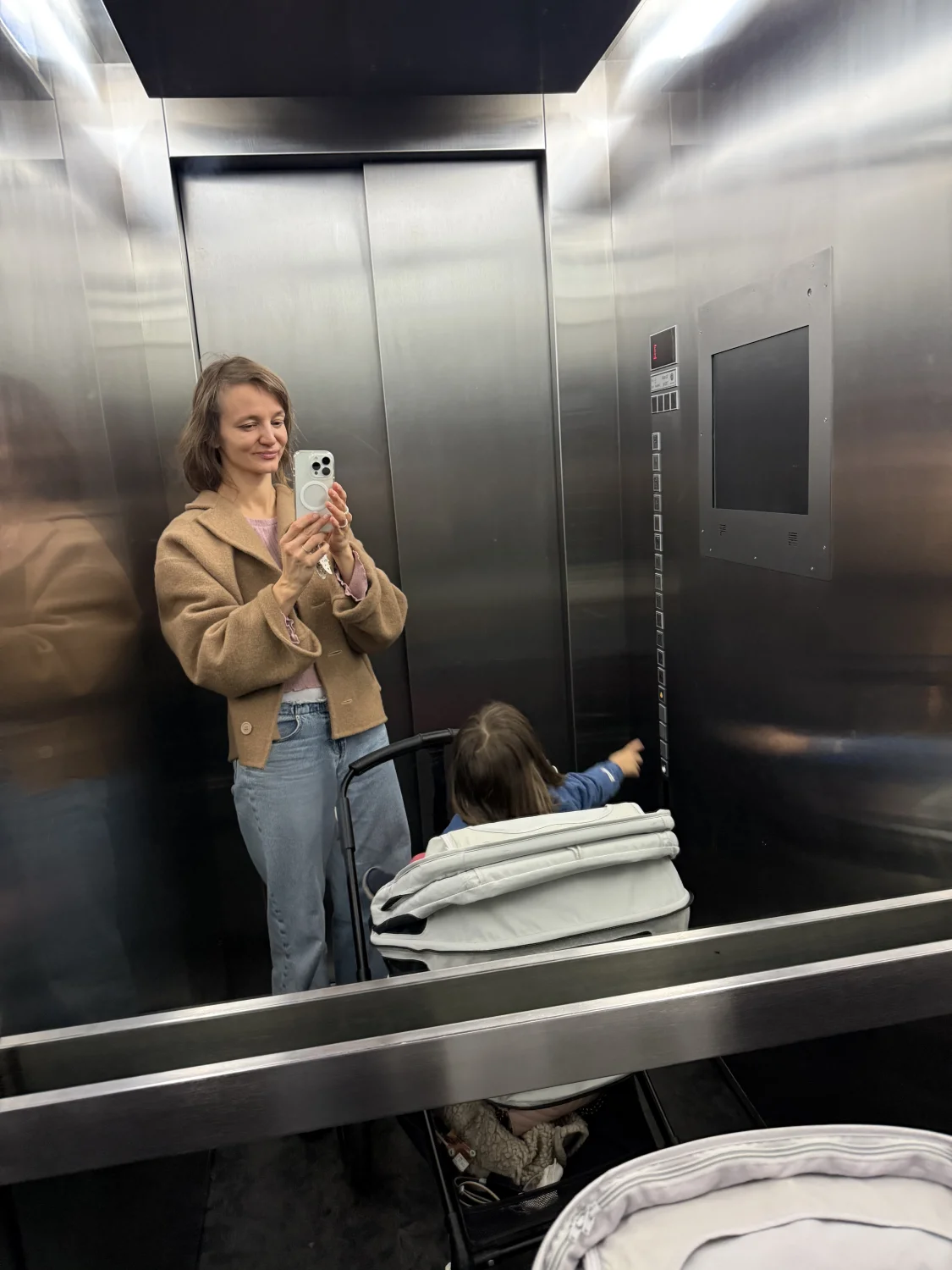 Cieplutkie rękawiczki połączenie skóry naturalnej i futerka 