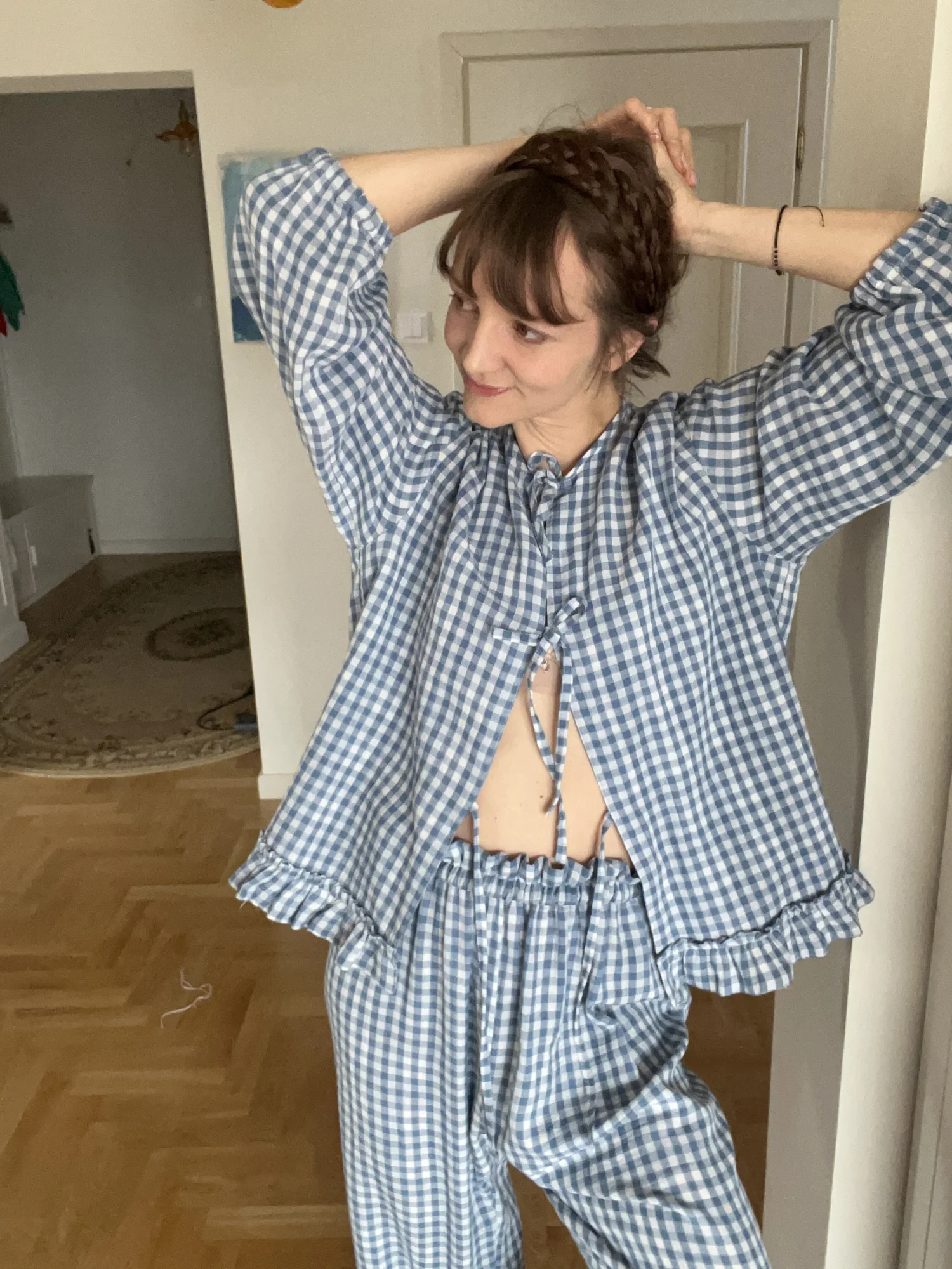 Muślinowa koszula z kołnierzykiem i wiązaniem Lea 