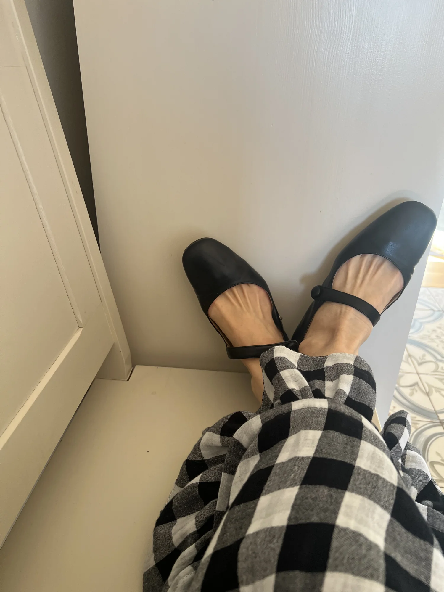 Dwustronne Muślinowe spodnie z falbaną Sofia