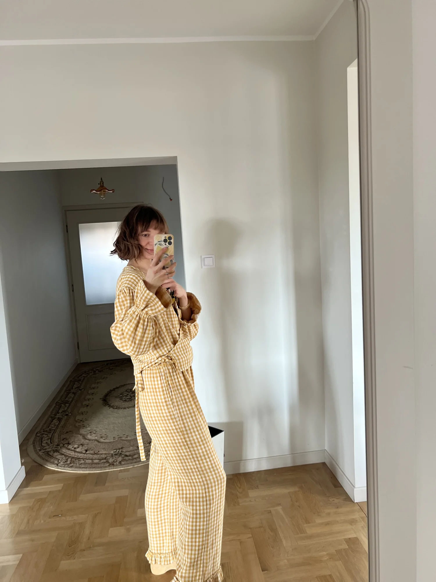 Muślinowe spodnie z falbanką-dwustronne