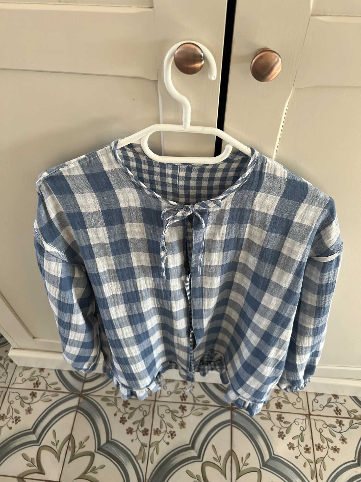 Dwustronna Muślinowa koszula z wiązaniem i falbanką Kelly