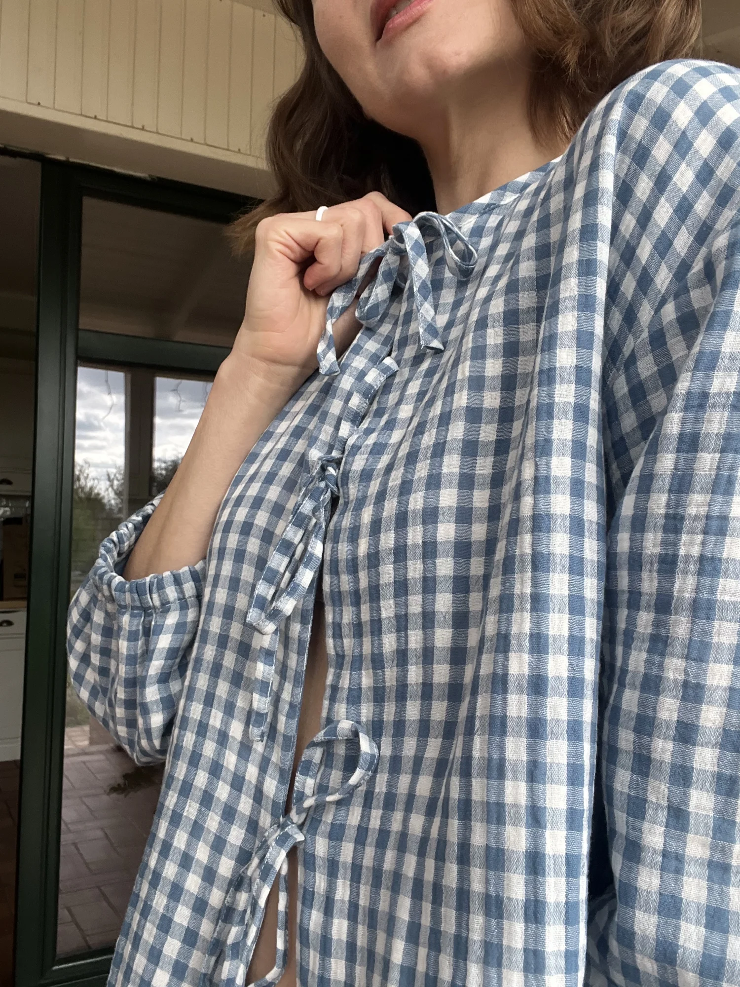 Dwustronna Muślinowa koszula z wiązaniem i falbanką Kelly