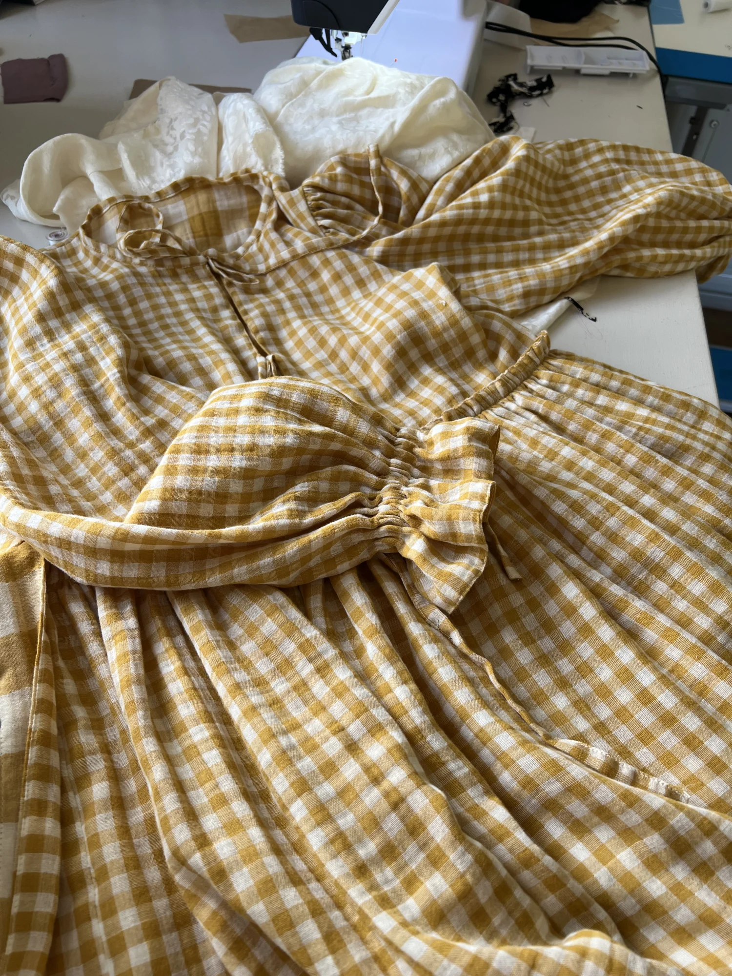 Dwustronna wiązana na sznureczki Sukienka  Michellle